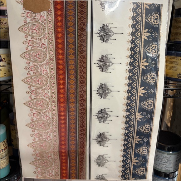 Elegant Multicolor Patterned Transfer - Picture 1 of 5